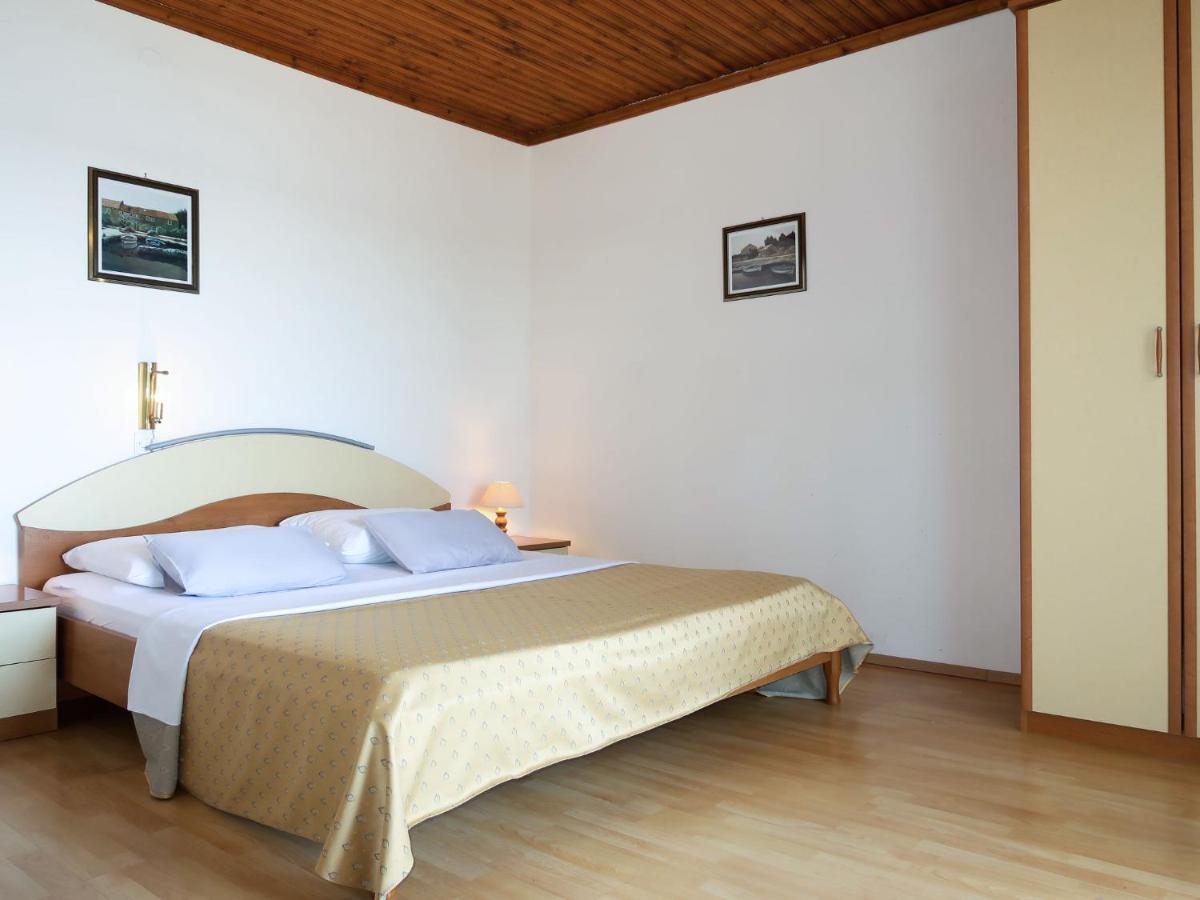 Apartment Ana - Rab166 By Interhome Barbat na Rabu Exterior foto